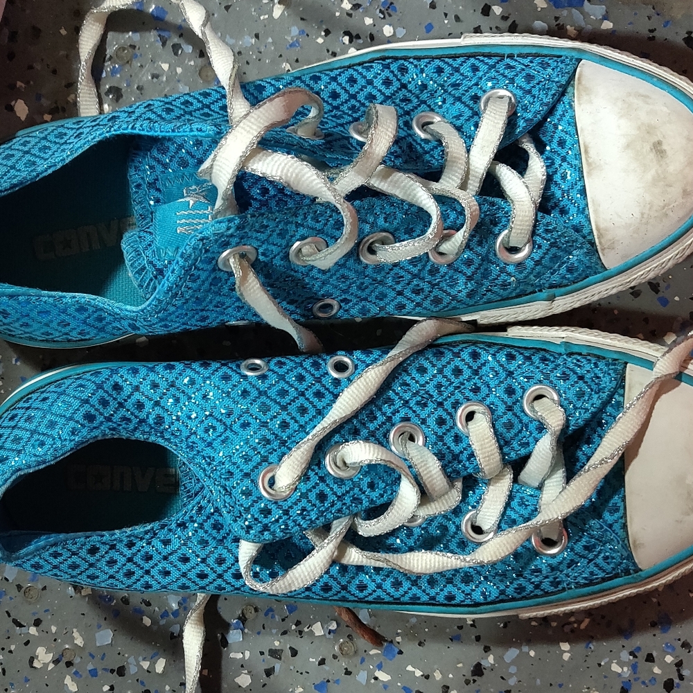 Blue converse